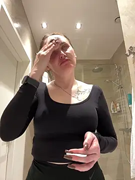 TomilaSi online show from April 19, 2026, 6:32 pm