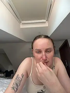TomilaSi online show from June 22, 2026, 1:08 pm