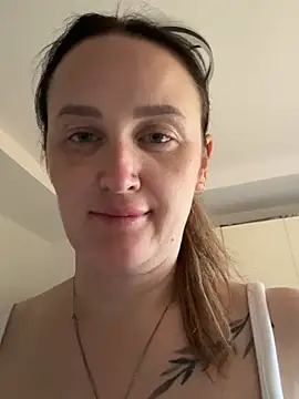 TomilaSi online show from July 11, 2026, 5:04 pm