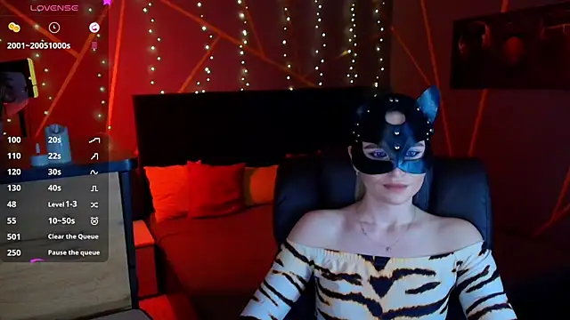  Sweet  Cat  online show from April 2, 2026, 11:19 am