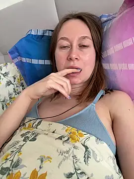 Brooke lover online show from March 26, 2026, 9:59 am