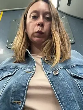 Brooke lover online show from July 2, 2026, 6:58 pm