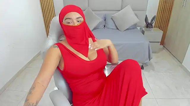 Raizel kazem online show from November 26, 2025, 2:07 pm