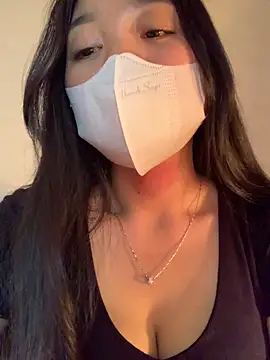 lana-kan online show from March 6, 2026, 2:08 am