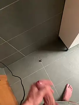 Biowof online show from April 21, 2026, 3:28 pm