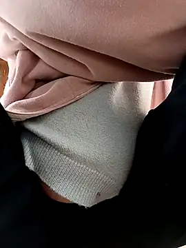 NariShow online show from January 11, 2026, 2:16 am