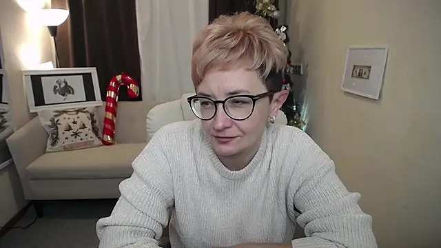 ChristinaRainforce online show from November 27, 2025, 1:02 pm