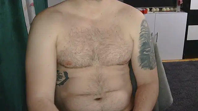 Snapshot of theh0tdick chatting on May 25, 2026, 7:09 pm theh0tdick online show from May 25, 2026, 7:09 pm