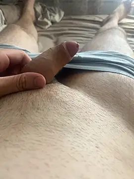 Snapshot of theh0tdick chatting on June 15, 2026, 12:40 pm theh0tdick online show from June 15, 2026, 12:40 pm