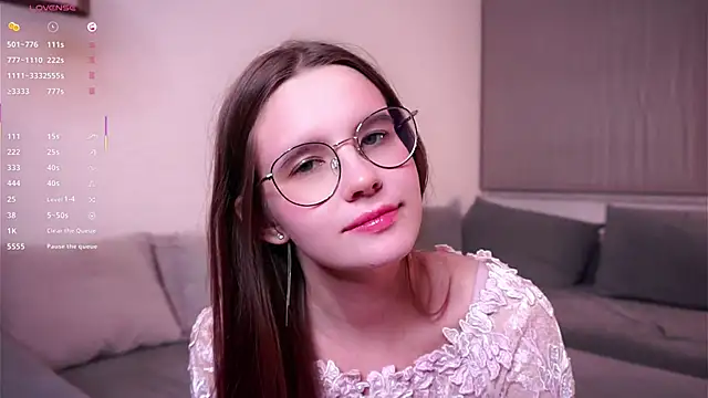 GennieKelso online show from November 30, 2025, 4:33 pm