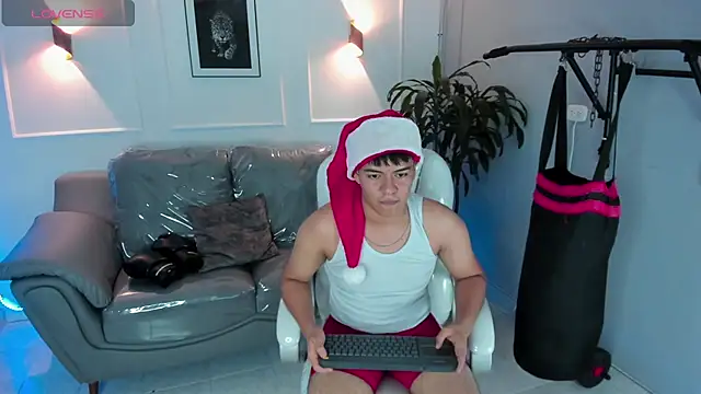 Paul 27  online show from December 3, 2025, 4:09 am