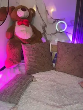 Kattie sweet1 online show from April 24, 2026, 2:19 pm