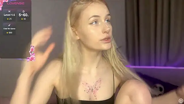 MilaElin online show from January 16, 2026, 5:50 pm