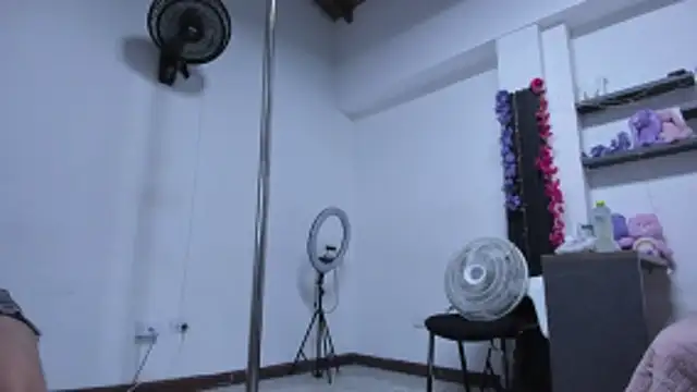 Snapshot of Polett_Amaranta chatting on May 27, 2026, 12:13 pm Polett Amaranta online show from May 27, 2026, 12:13 pm