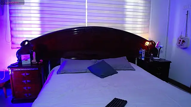 jacko Charlotte online show from November 30, 2025, 4:22 pm