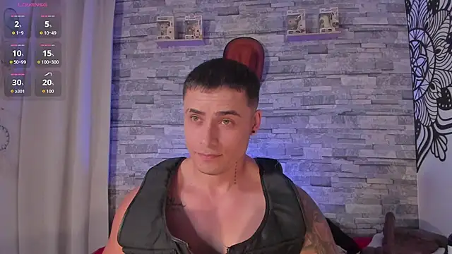 connorsmithvip online show from November 25, 2025, 10:32 pm