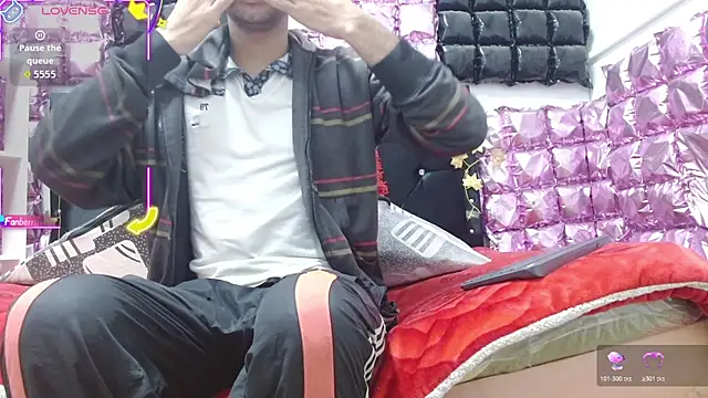 andresdark 07 online show from December 3, 2025, 3:25 am