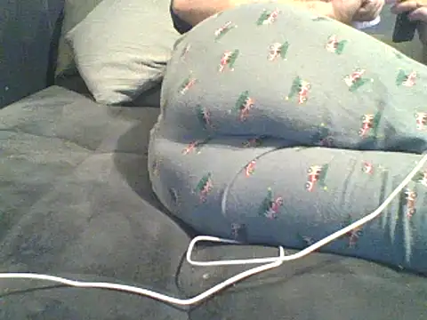 xxxenzo1 online show from March 10, 2026, 12:43 pm