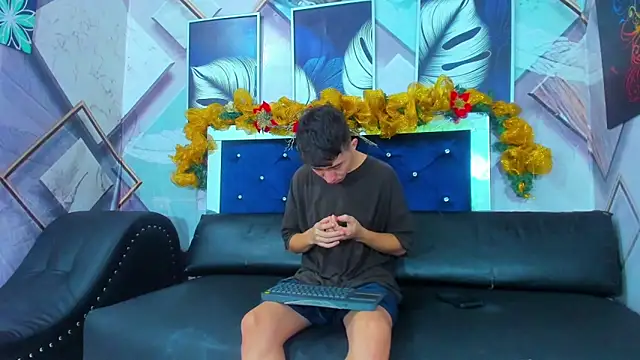 Lester james2 online show from December 2, 2025, 2:12 pm