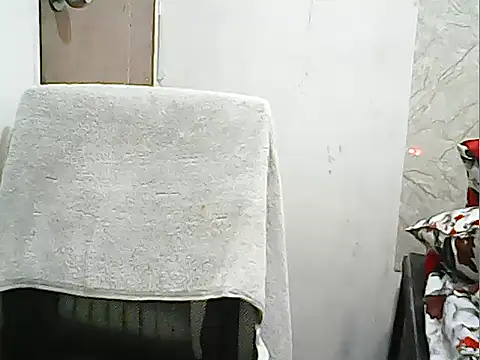 cutechubby online show from February 8, 2026, 1:09 am