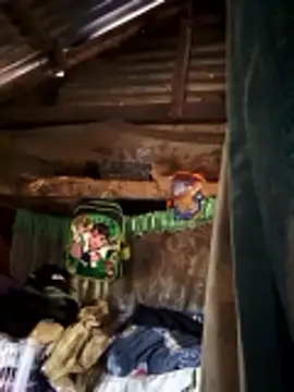 Snapshot of pretty_hotmom07 chatting on December 2, 2025, 4:40 am pretty hotmom07 online show from December 2, 2025, 4:40 am