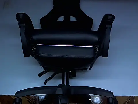 Alphacashmaster777 online show from April 10, 2026, 3:17 pm