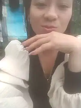 tieutam122 online show from February 14, 2026, 9:50 am