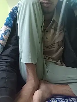 handsome boy07 online show from December 3, 2025, 4:20 am