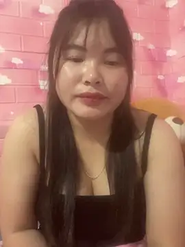 suni72 online show from December 5, 2025, 8:12 am