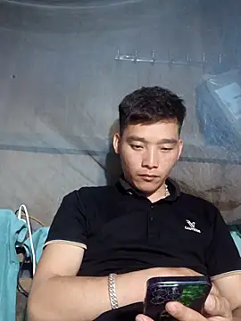 sanu551 online show from March 3, 2026, 3:07 pm