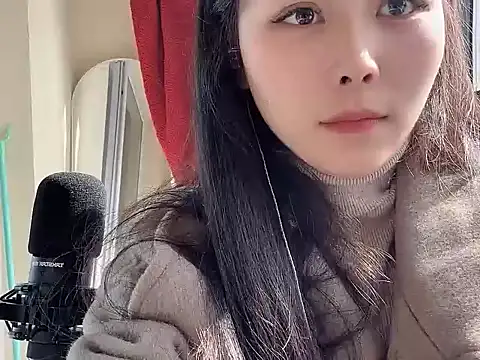 Zhu-zhu- online show from November 28, 2025, 5:32 am