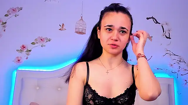 Snapshot of TinyBlair chatting on March 5, 2026, 5:36 am TinyBlair online show from March 5, 2026, 5:36 am