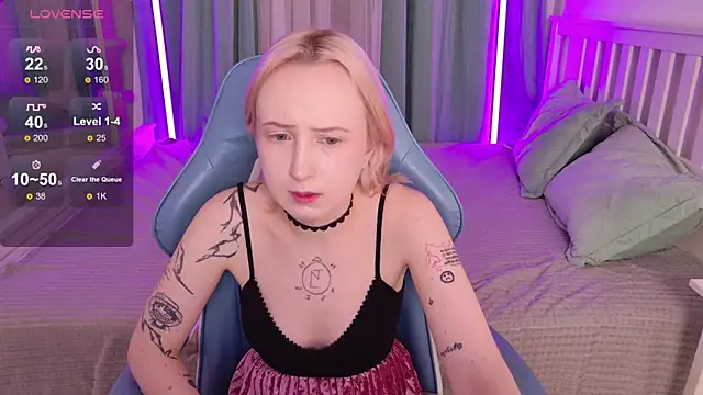  Babyface  online show from November 26, 2025, 1:12 pm