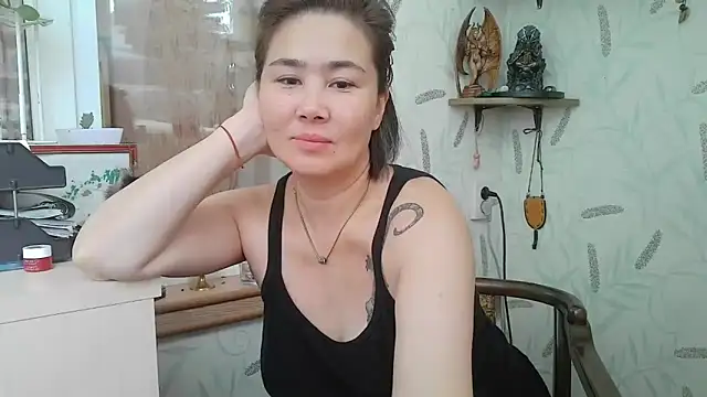 Snapshot of Nettie_Allie chatting on December 4, 2025, 10:35 am Nettie Allie online show from December 4, 2025, 10:35 am