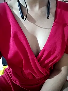 RASHMI SHARMA9 online show from April 19, 2026, 5:56 pm