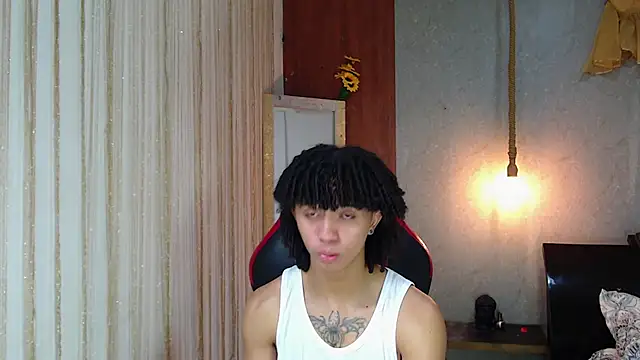 kim curlyy online show from April 21, 2026, 2:23 pm