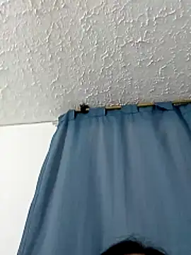 MatureOrgasmic1 online show from June 3, 2026, 11:21 pm