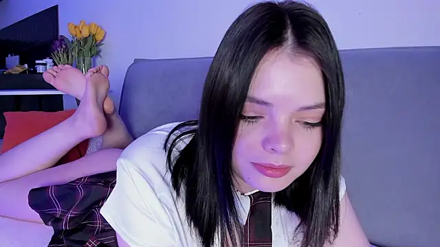 KessyLayssa online show from March 11, 2026, 4:46 pm