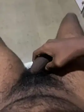 jare692001 online show from November 25, 2025, 7:47 pm