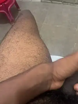 jare692001 online show from March 27, 2026, 3:12 am