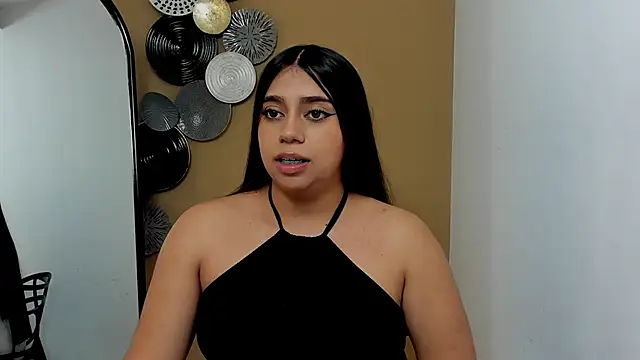 Snapshot of luna_cute__ chatting on June 19, 2026, 9:51 pm luna cute online show from June 19, 2026, 9:51 pm