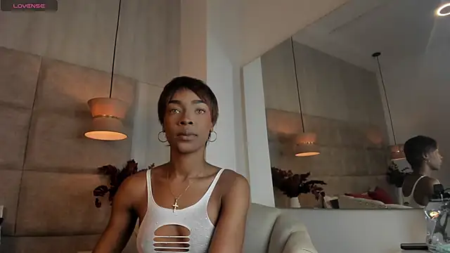 Snapshot of GenesisJordan chatting on July 21, 2026, 9:39 pm GenesisJordan online show from July 21, 2026, 9:39 pm