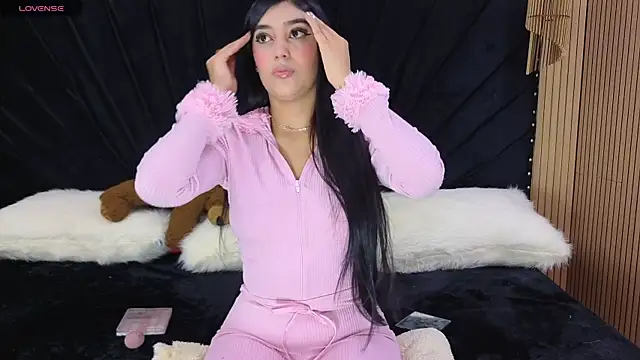 Snapshot of Venus_Horney chatting on March 27, 2026, 8:19 pm Venus Horney online show from March 27, 2026, 8:19 pm