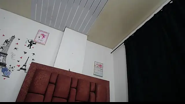 varascott online show from April 15, 2026, 12:39 am