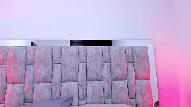 ZafiraNavarro online show from March 11, 2026, 7:31 pm