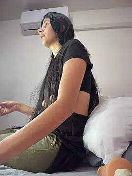 ZafiraNavarro online show from March 31, 2026, 8:31 pm