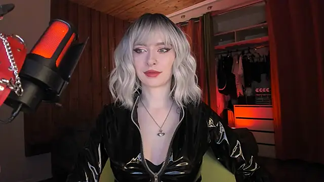 Mistress Iris online show from January 10, 2026, 10:58 pm