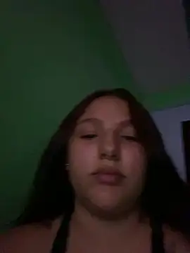 Snapshot of Emily_milk_1 chatting on June 7, 2026, 7:34 am Emily milk 1 online show from June 7, 2026, 7:34 am