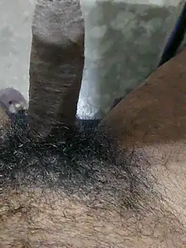 hunter379 online show from December 5, 2025, 4:58 pm