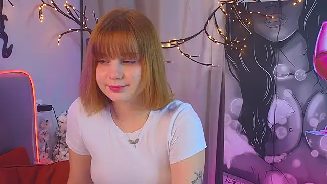 Snapshot of AsiaBritney chatting on November 29, 2025, 8:28 am AsiaBritney online show from November 29, 2025, 8:28 am